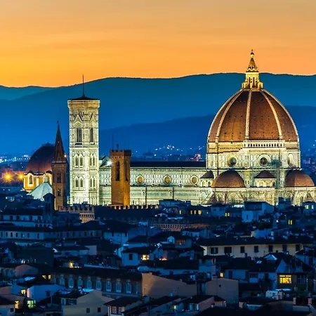 Il Fiorentino & Parking Apartment Florence